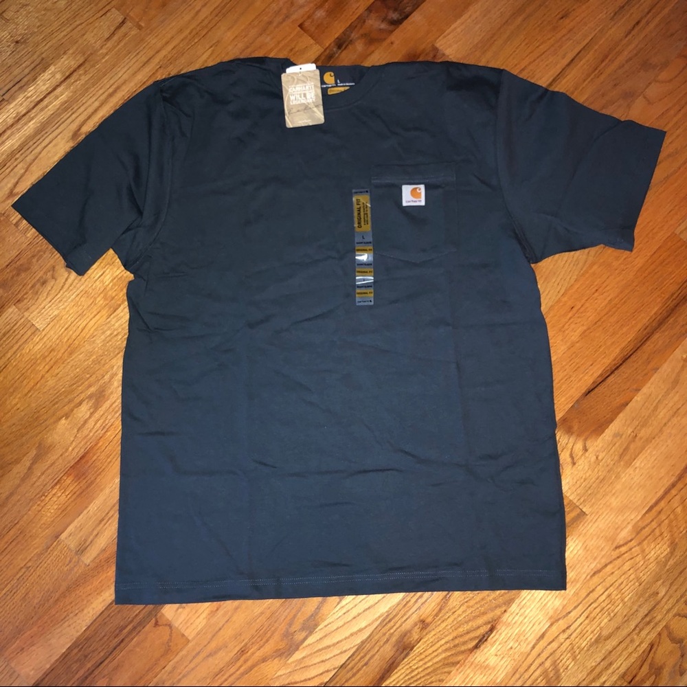 Grey short sleeve shirt